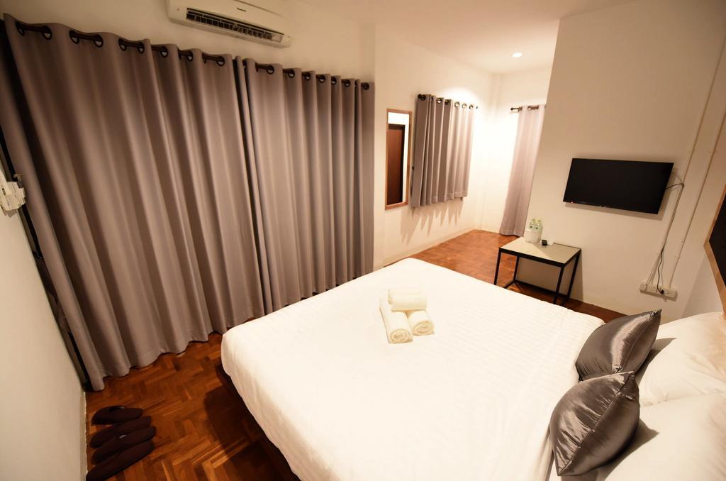 Chiang Mai Udee Hotel Bagian luar foto