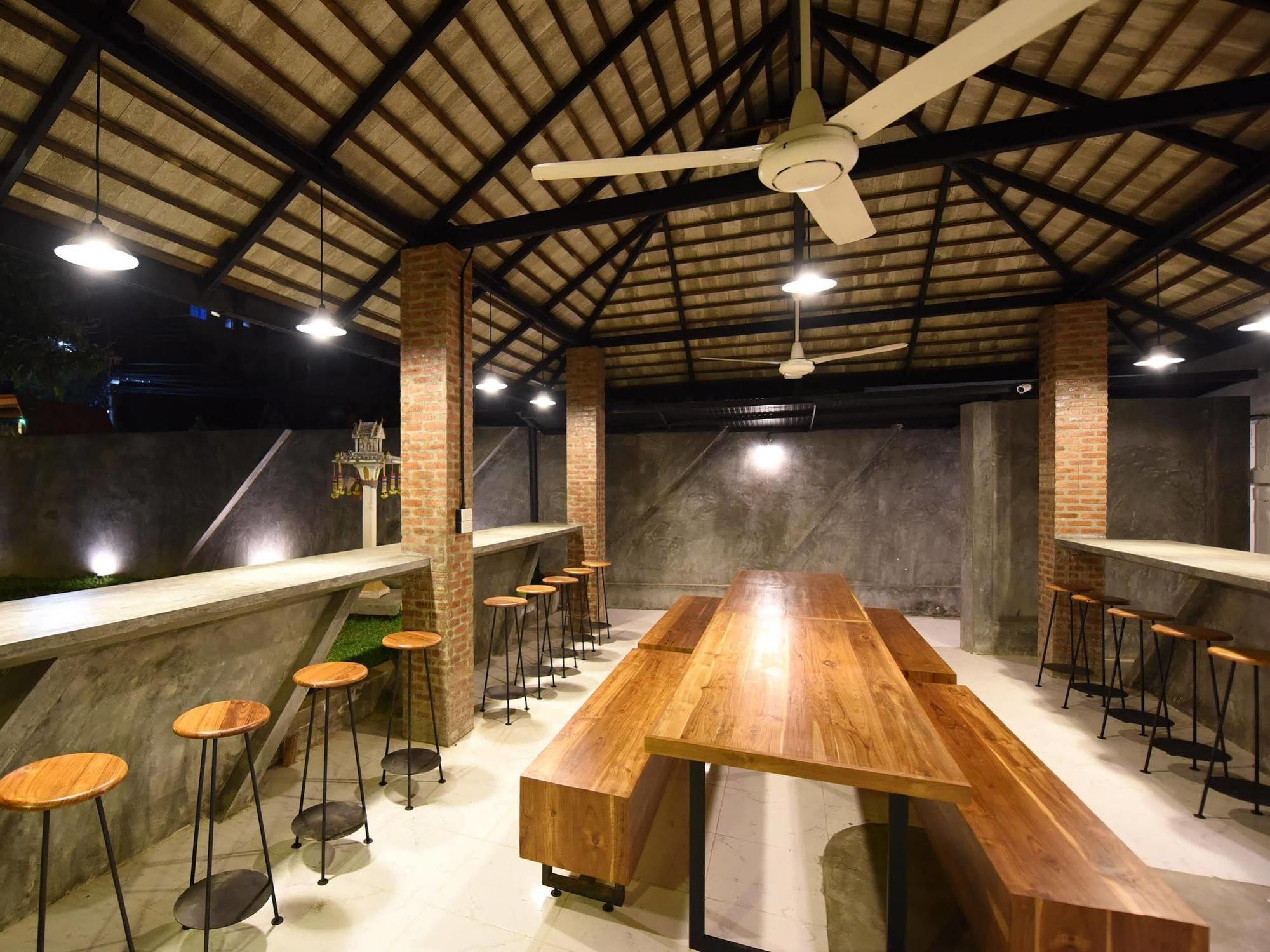 Chiang Mai Udee Hotel Bagian luar foto