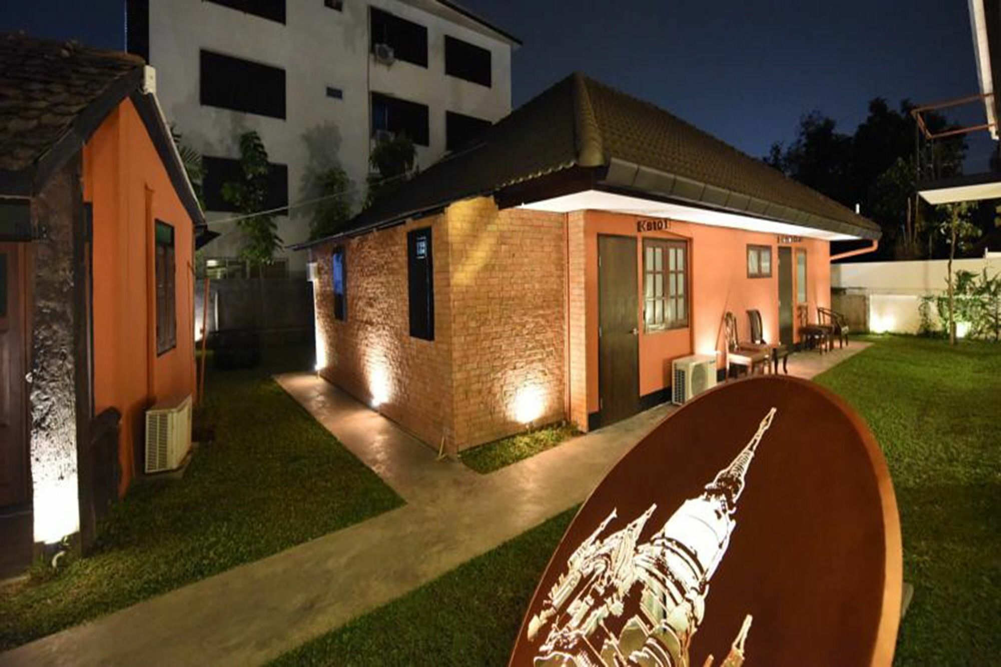 Chiang Mai Udee Hotel Bagian luar foto