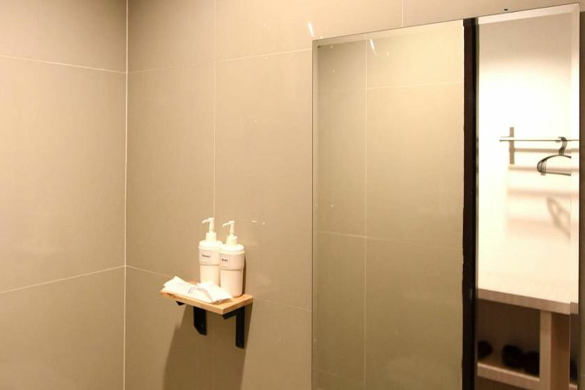 Chiang Mai Udee Hotel Bagian luar foto
